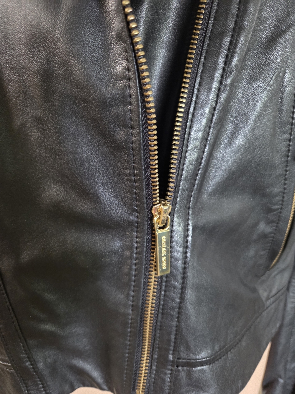 Michael Kors Womens Black Leather Moto Jacket w/Gold Hardware Size 16 - Picture 9 of 14